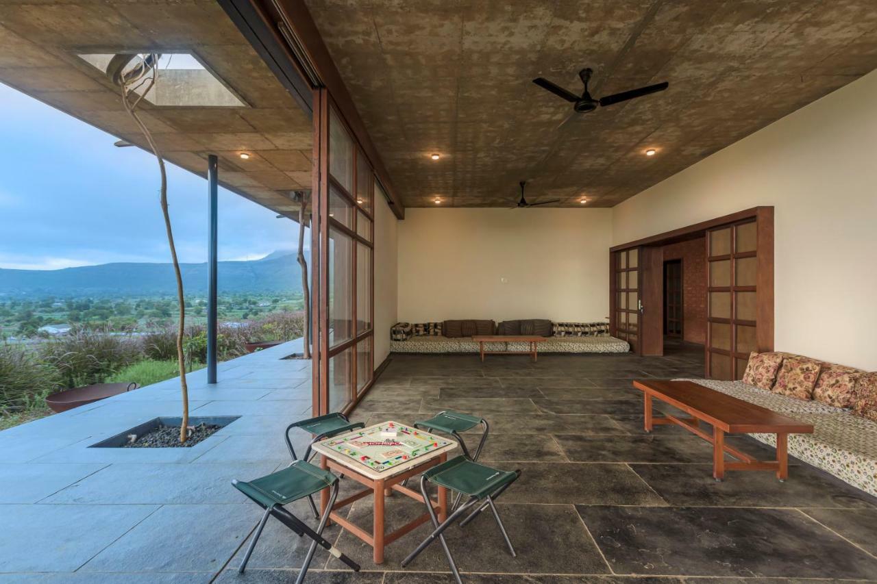 Saffronstays Zen, Igatpuri - Lake-View Villa With Indoor And Outdoor Games Exterior foto